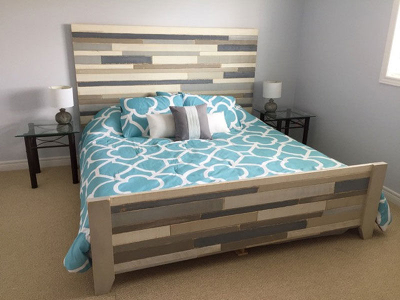Rustic Wood Bed Frame / Queen Size Bed / Seaside Chic Bed Frame / Island Style Bed / Loft Bedroom